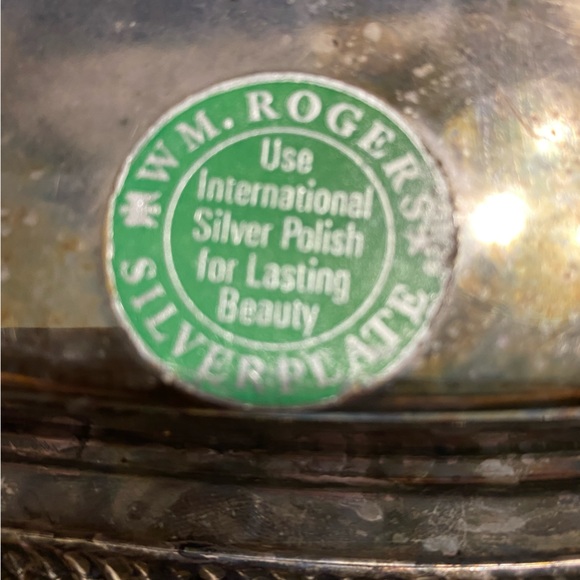 Vintage WM Rogers Silver-Plated Butter Dish - Picture 6 of 12